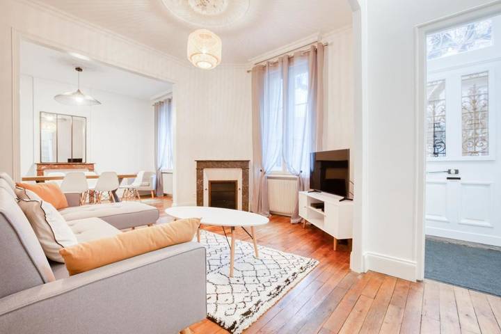 Maison d’hôte pour 8 personnes, avec terrasse et vue à Limoges - 2