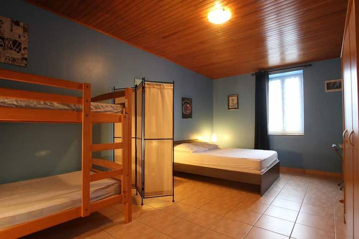 Gîte pour 5 personnes, avec terrasse à Hauteville-sur-Mer - 2