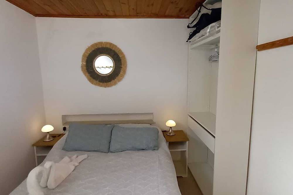 Entire apartment, Apt. Playalasricas in Arico, South Tenerife