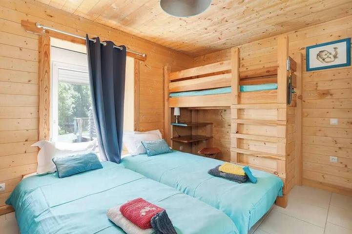 Gîte pour 5 personnes, avec sauna ainsi que jacuzzi et jardin à Uzemain - 4