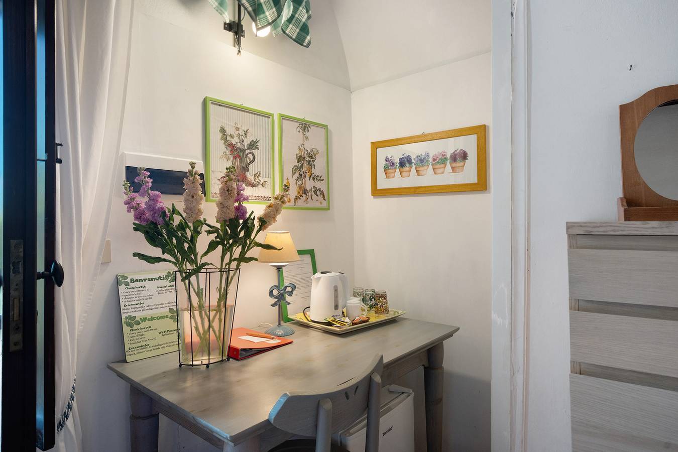 Agriturismo 'Spacious Room in Agriturismo' with Mountain View, Shared Pool and Wi-Fi in Fisciano, Salerno Province