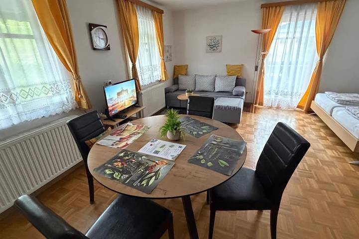 Ferienwohnung für 3 Personen, mit Balkon und Garten in Steinbach am Attersee - 3