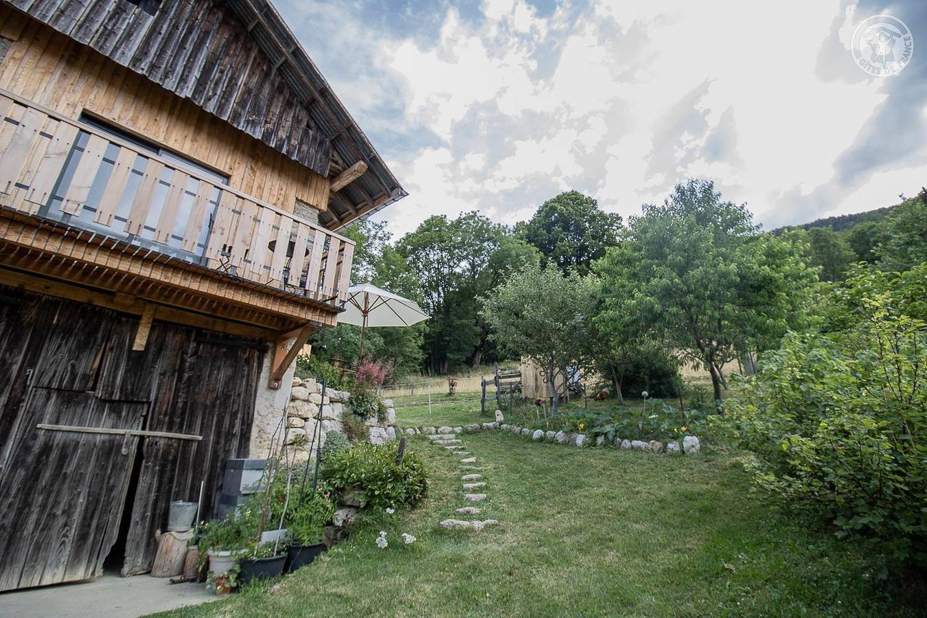 Le Petit Gîte En Bois Des Charmi in Corbel, Région de Chambéry