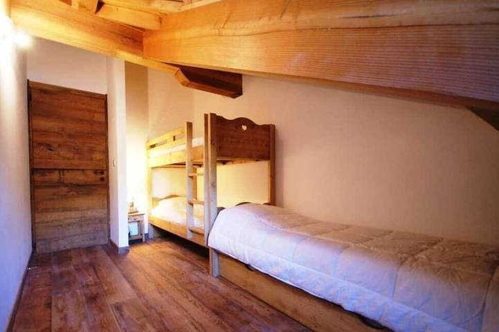 Appartement entier, Apartment Catherine, cozy duplex apartment for 7 in Montgenèvre, Région de Briançon