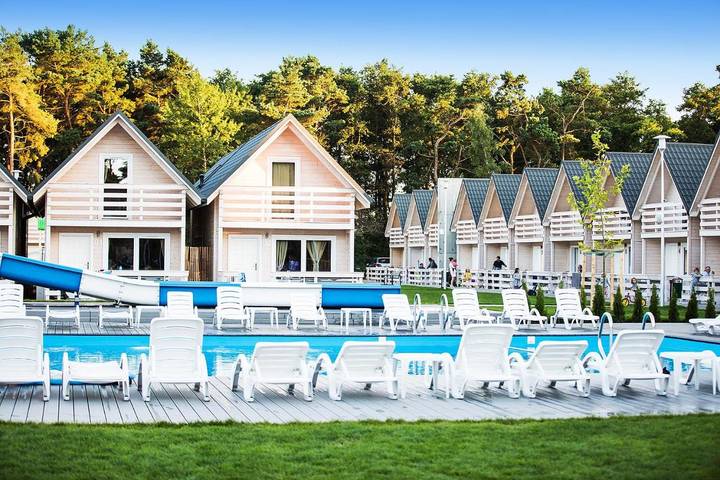 Bungalow für 4 Personen, mit Balkon und Whirlpool sowie Terrasse und Pool in Mielno - 4