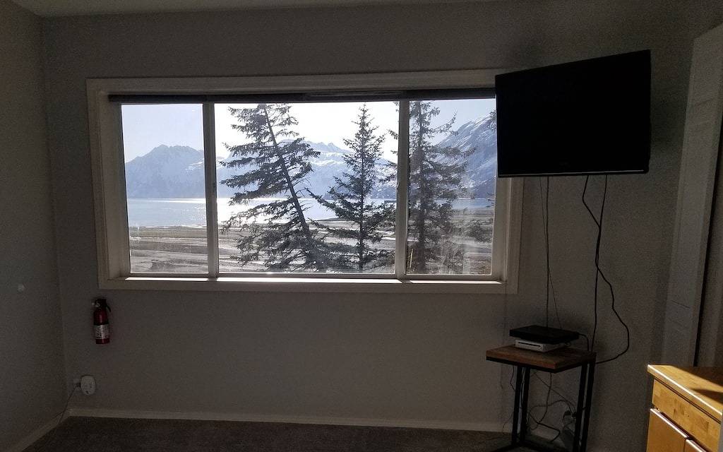 Amazing view of the ocean and mountains, in natural setting. in Valdez, Wrangell - St. Elias Nationalpark
