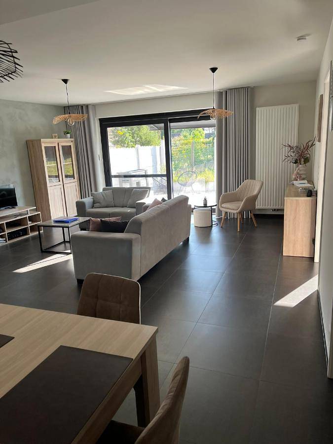 Gîte pour 5 personnes, avec Terrasse à Waregem