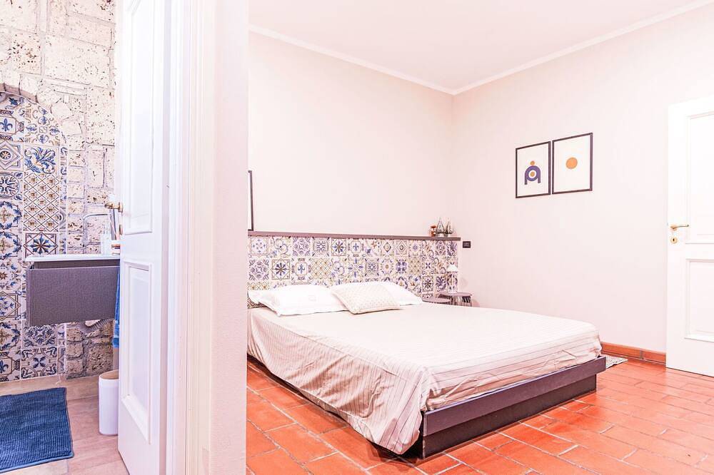 Atemberaubendes alleinstehendes Ferienhaus mit Klimaanlage,  W-Lan, privatem Pool, Tv und Innenhof in Stroncone, Terni Provinz