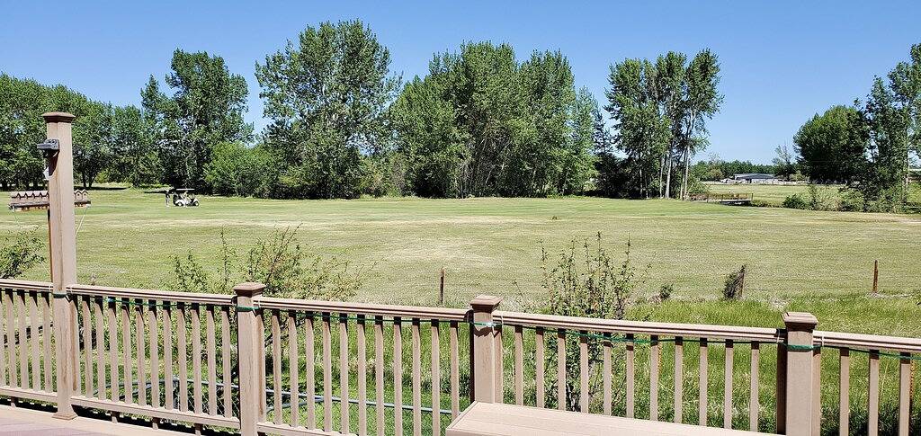 Golfcourse Getaway - Spacious and Relaxing Log Home in Anaconda-Deer Lodge County, Deer Lodge County