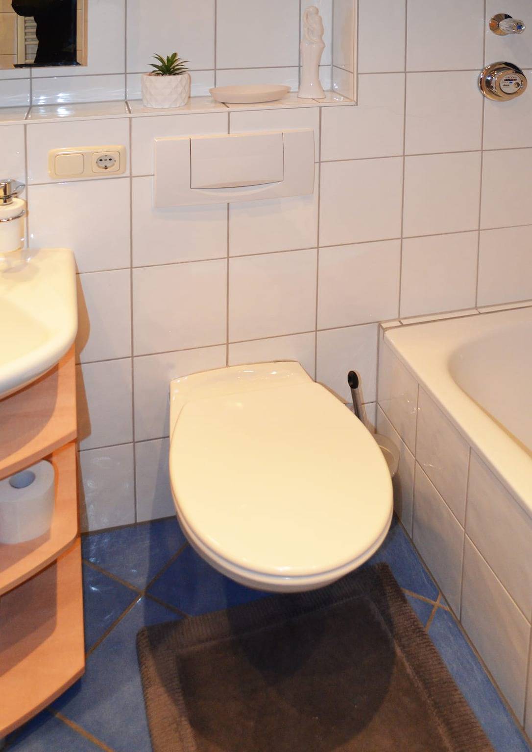 Ganze Wohnung, Ferienwohnung "Nebenan" - Ferienwohnung "Nebenan" (50qm) mit Doppelbett und Wlan in Ebern, Landkreis Haßberge