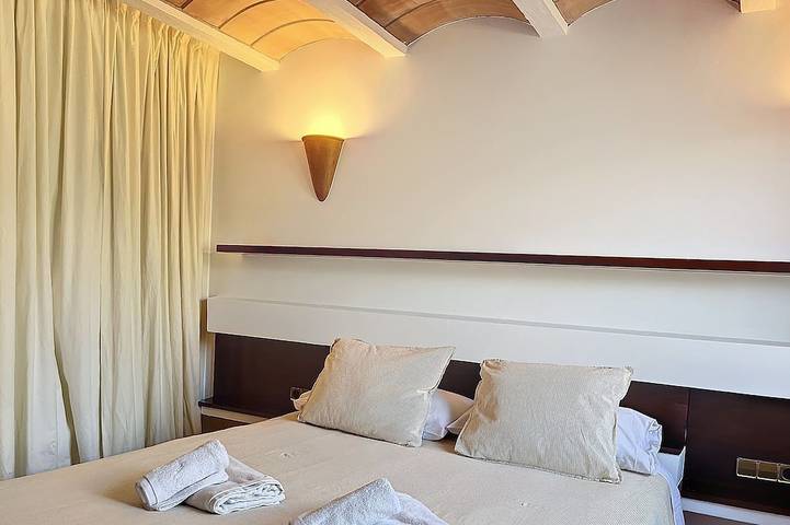 Gîte pour 8 personnes, avec terrasse à Fornells - 2