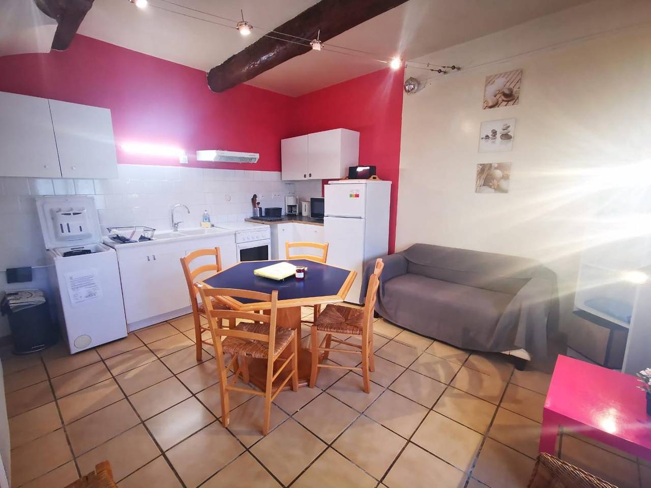 Gîte für 5 Personen mit Terrasse in Poussan, Côte d'Améthyste
