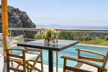 Villa für 4 Personen, mit Ausblick und Pool sowie Garten auf Kreta