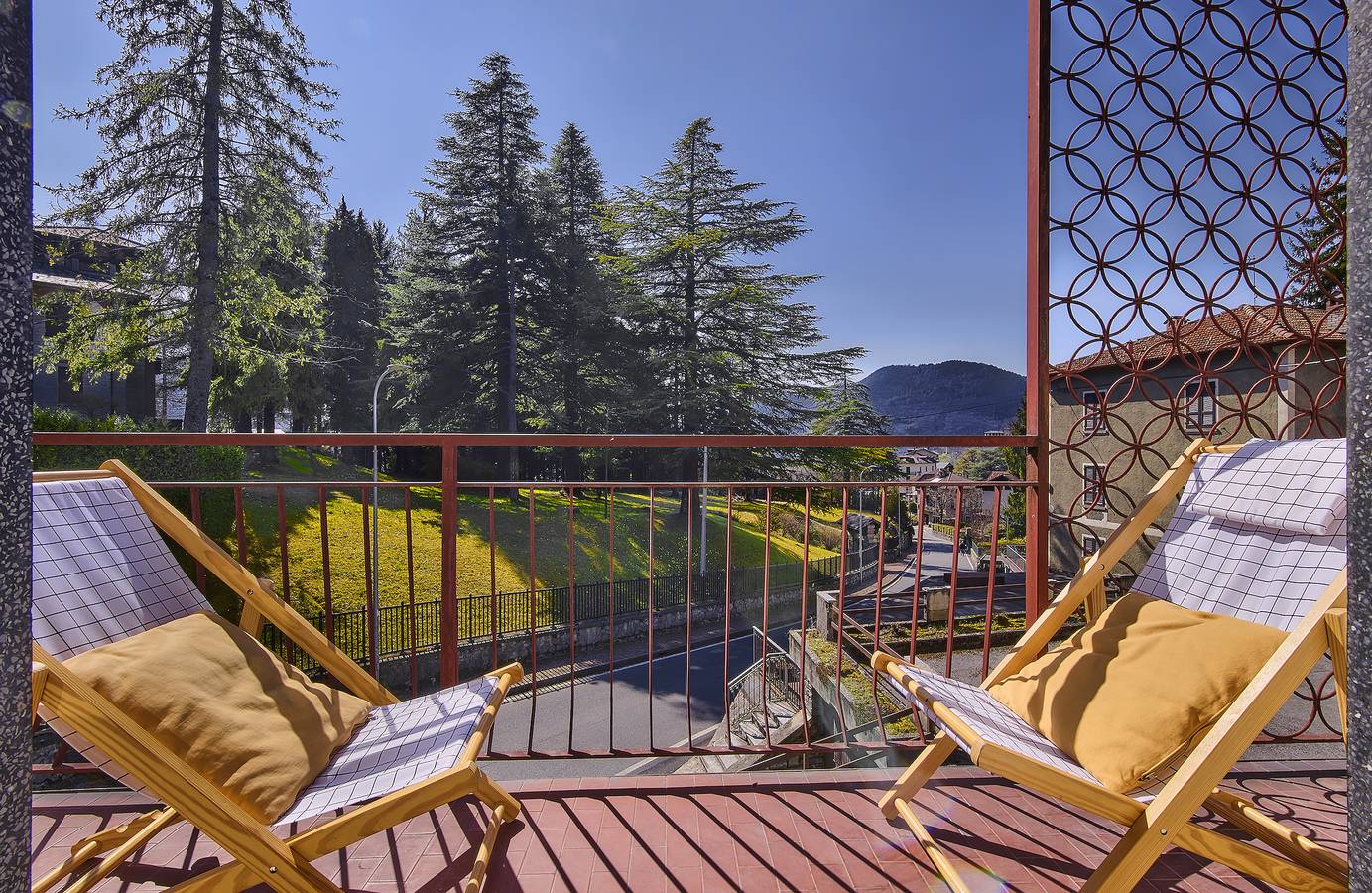 Appartamento intero, Appartamento 'My Lovely House' con terrazza privata, balcone e Wi-Fi in Esino Lario, Comune di Esino Lario