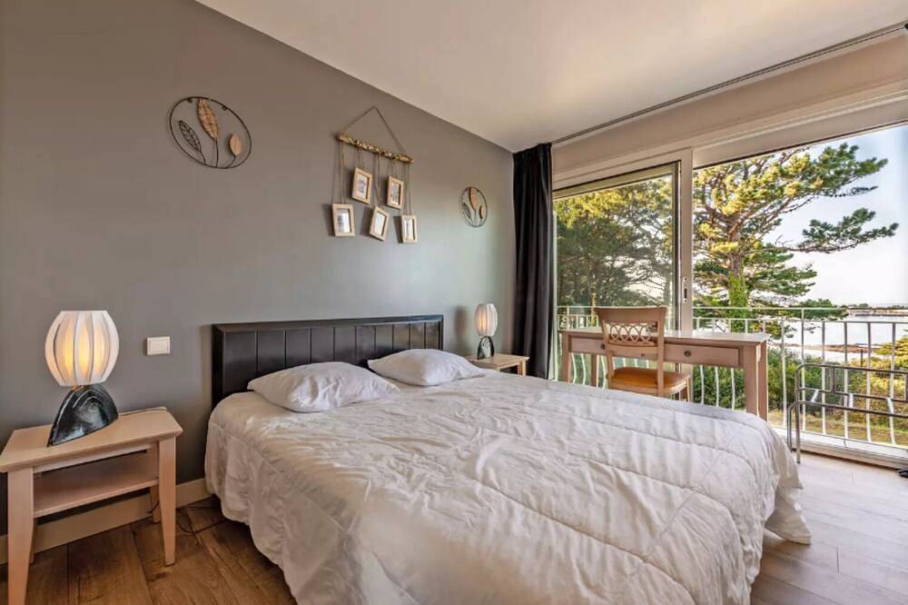 Apartamento entero, Apartamento con impresionantes vistas al mar y equipado con piscina climatizada. in Plestin-les-Grèves, Ceinture Dorée