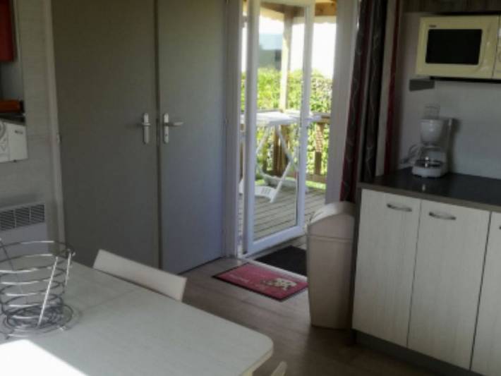 Camping für 4 Personen, mit Terrasse, mit Haustier in Cotentin - 2