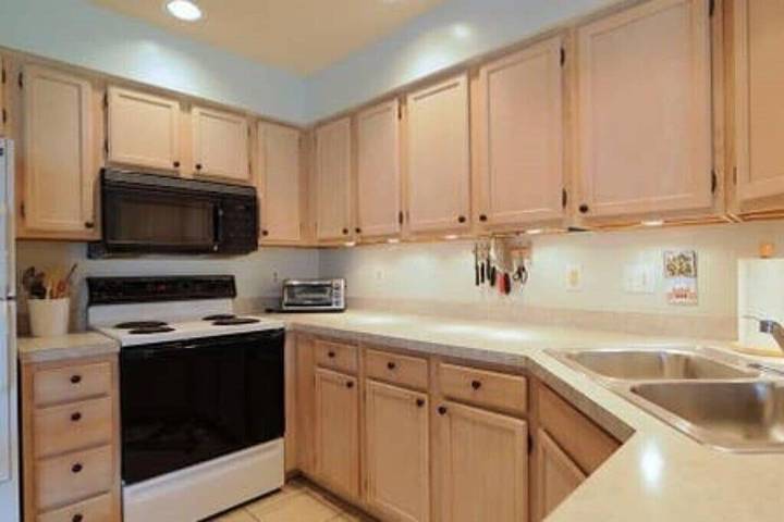 Beach rental for 8 people, with pool and terrace in Delaware