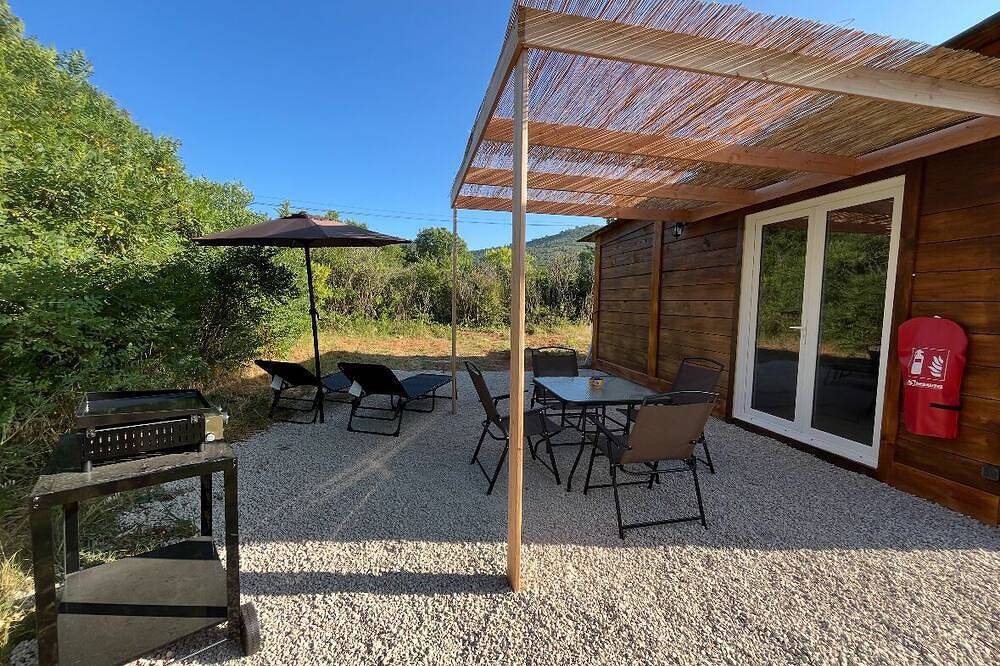 Welcome to Provence in the heart of the Var vineyards in Tourves, Región Brignoles