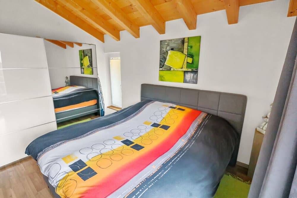 Ganze Wohnung, Accommodation with a view of the plain in Troistorrents, Portes du Soleil