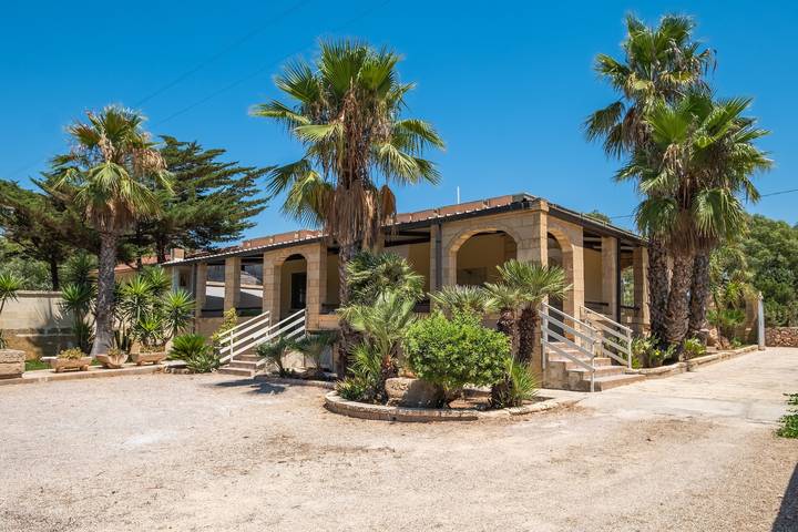 Ferienhaus für 11 Personen, mit Garten im Salento