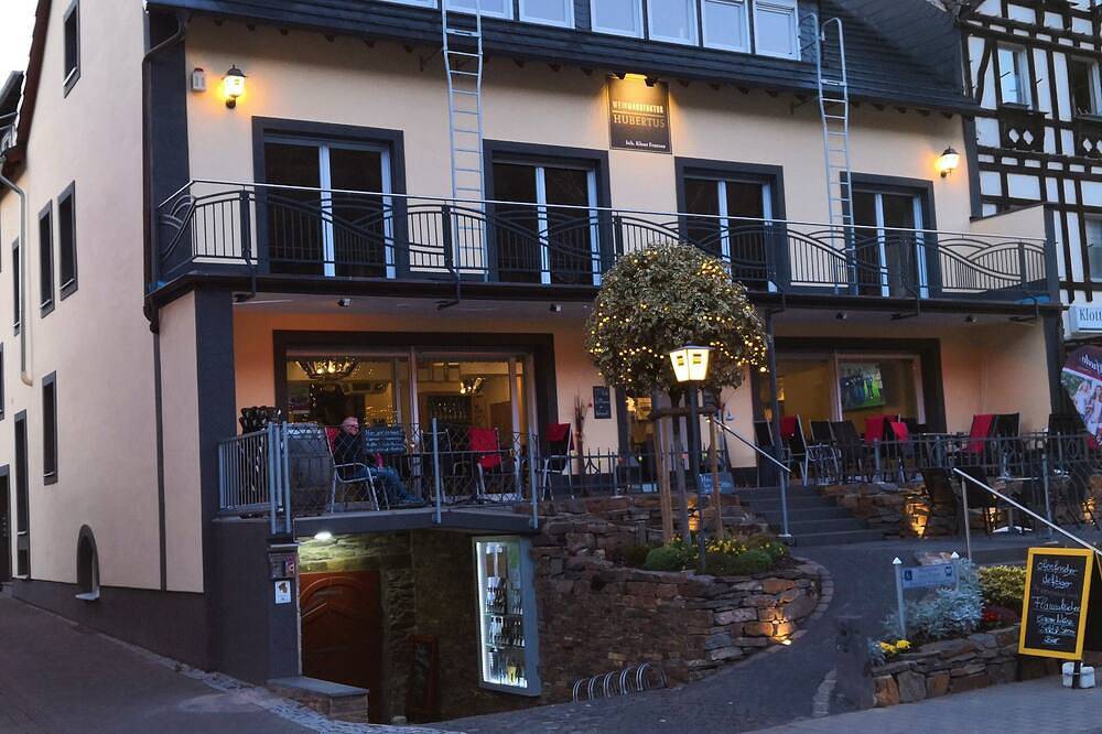 Ganze Wohnung, Neue Ferienwohnung im alten Winzerhaus - Urlaub im Weingut in Klotten, Cochem-Zell