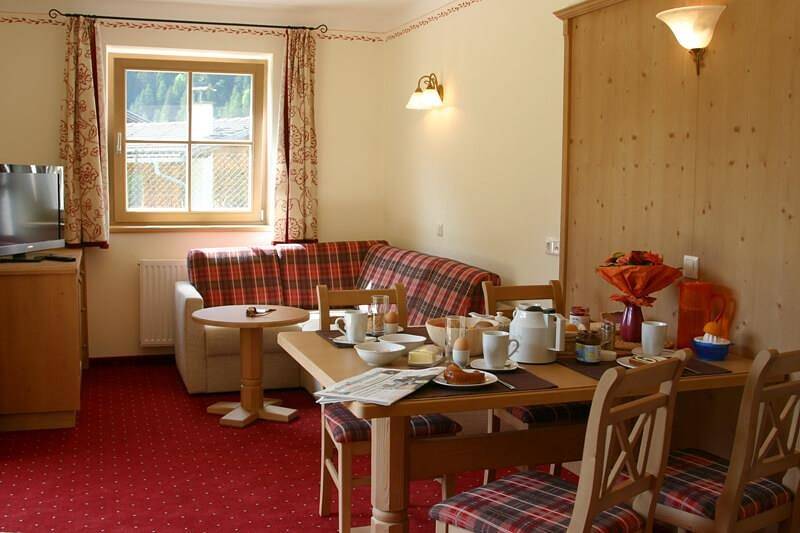 Geheel vakantieappartement, Landhaus Wildes Wasser in Neustift im Stubaital, Regio Innsbruck