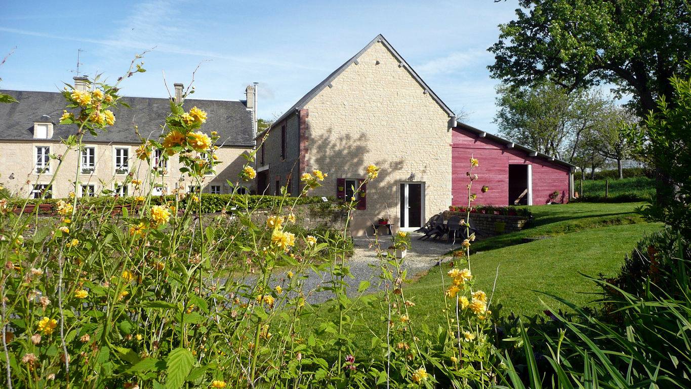 Gîte 8-10 personnes, 3 étoiles, village calme, enfants bienvenus in Mandeville-en-Bessin, Région de Bayeux