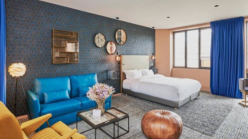 Hotel para 2 personas, con jardín y jacuzzi - 1
