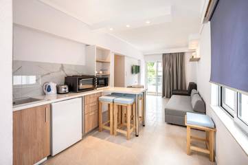 Gîte pour 4 personnes, avec piscine et terrasse dans Cos Ville