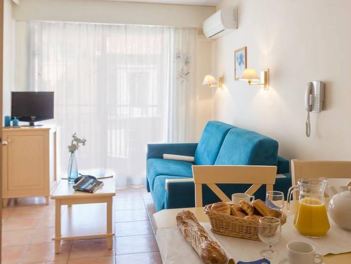 Camping pour 4 personnes, avec balcon, animaux acceptés dans les Alpes maritimes - 3