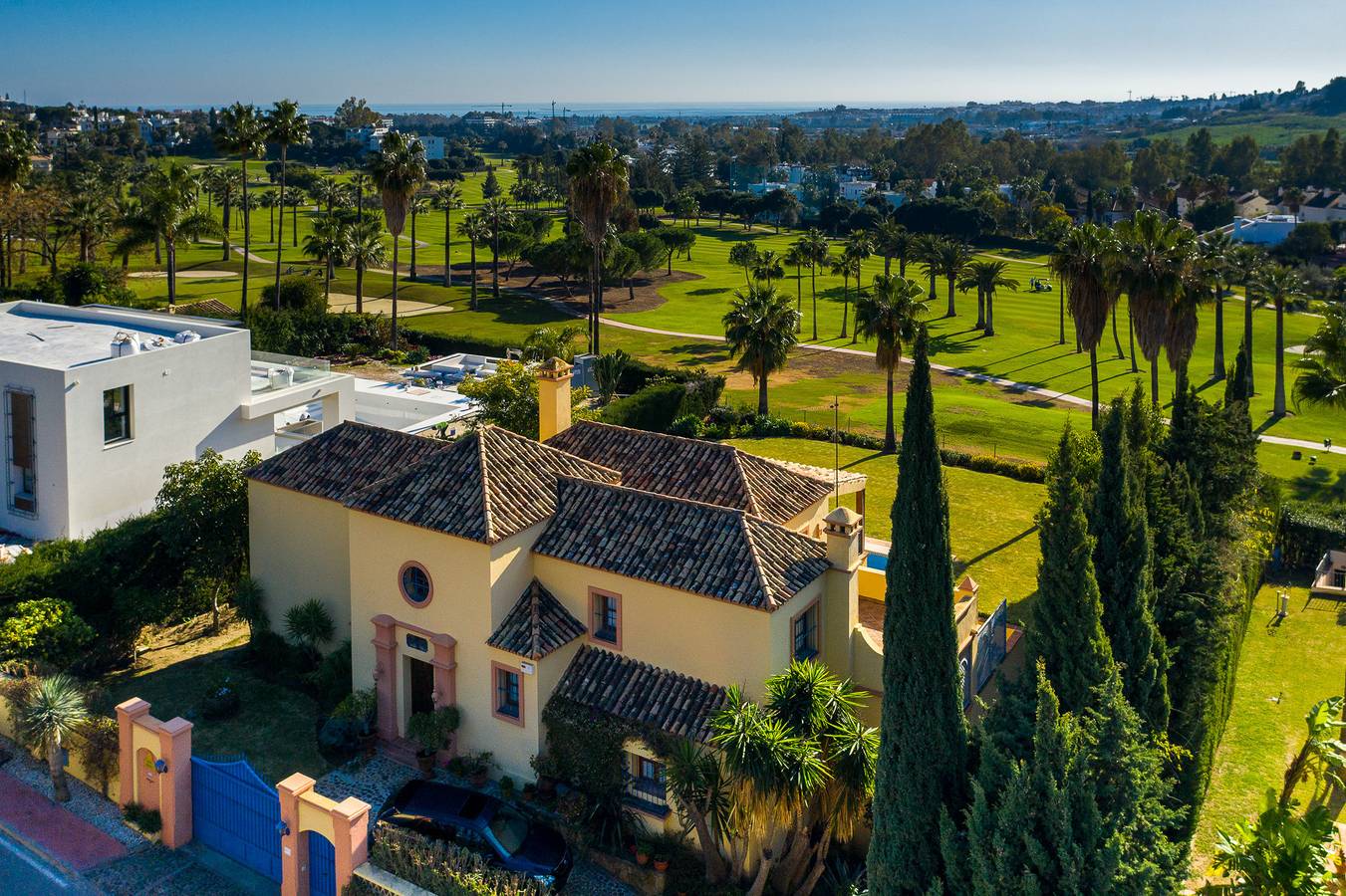 Villa Los Naranjos in Nueva Andalucia Golf Valley, Marbella