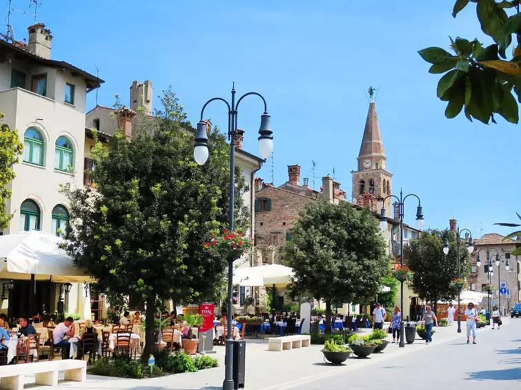 Haus 6 Personen in Aquileja, Udine Provinz