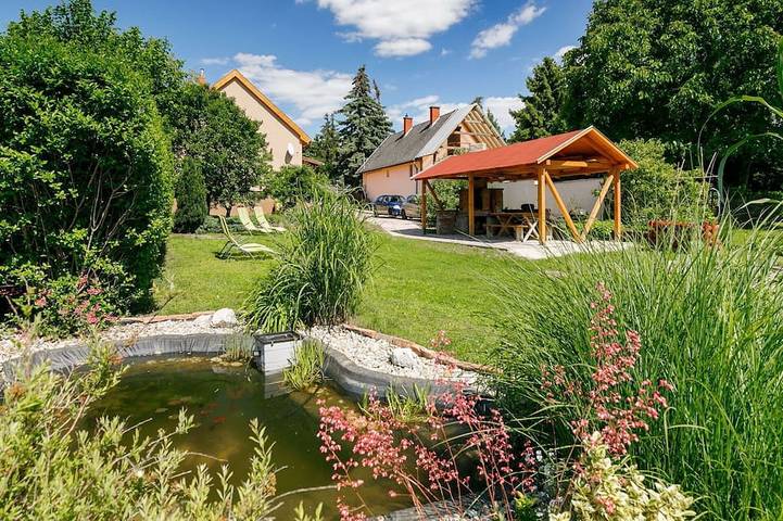 Ferienhaus für 8 Personen, mit Garten, mit Haustier