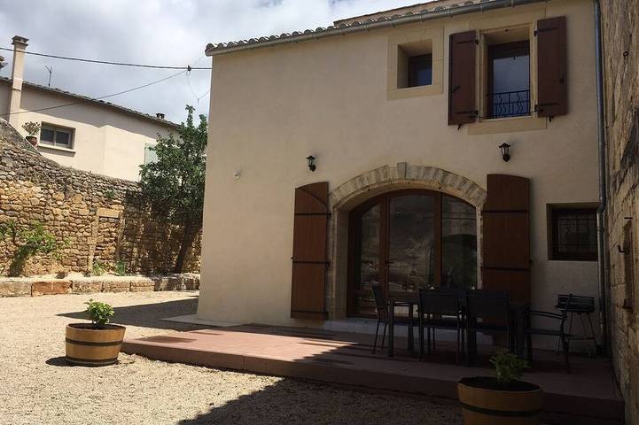 Gîte pour 6 personnes, avec Terrasse et Jardin