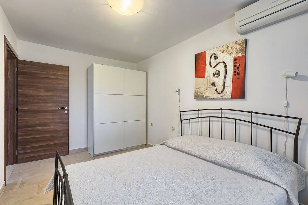 Villa Andi Terrace, Wi-fi, Geschirrspüler, Waschmaschine, Parking , 3 Min Strand in Grad Vodnjan, Südküste Istrien