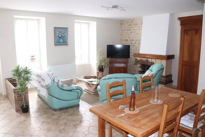 Gîte pour 6 personnes, avec terrasse à Le Château-d'Oléron - 3