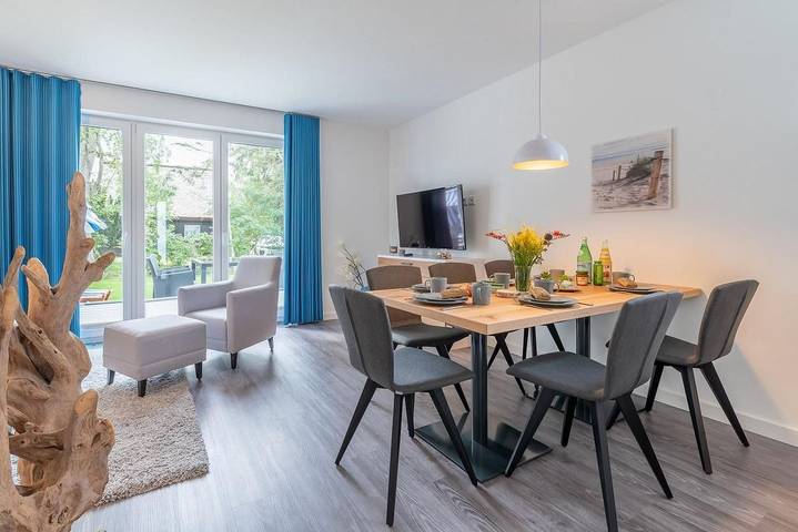Familienfreundliches Strandhaus "Seeräuber" mit Garten und Terrasse in Börgerende, Börgerende-Rethwisch