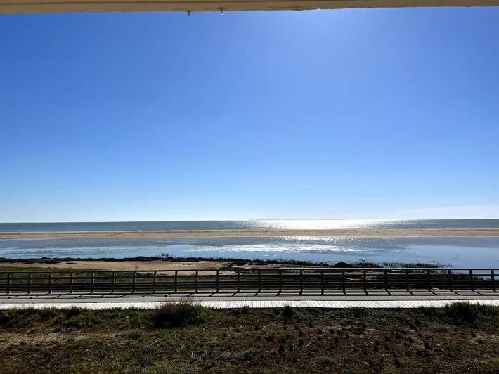 Location de vacances pour 8 personnes, avec vue et balcon à La Faute-sur-Mer