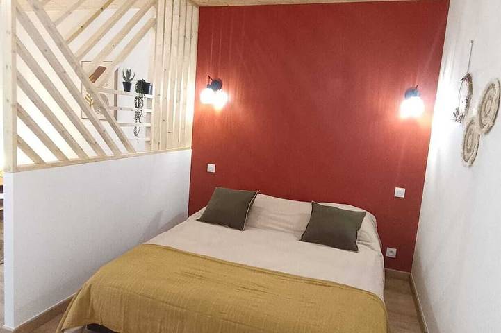 Gîte pour 2 personnes, avec piscine à Bize-Minervois - 2