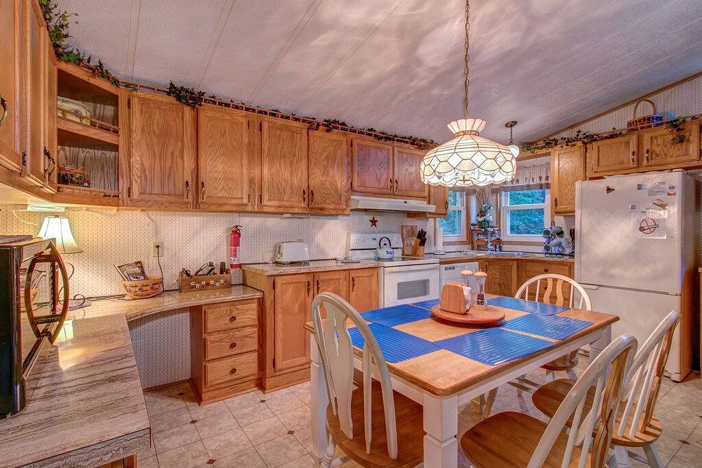Vacation House for 8 Guests in Deep Creek Lake, Garrett County