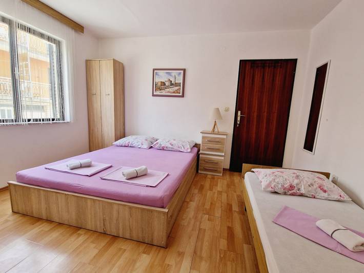 Apartament wakacyjny dla 3 osób, z balkon/ taras w Podaca
