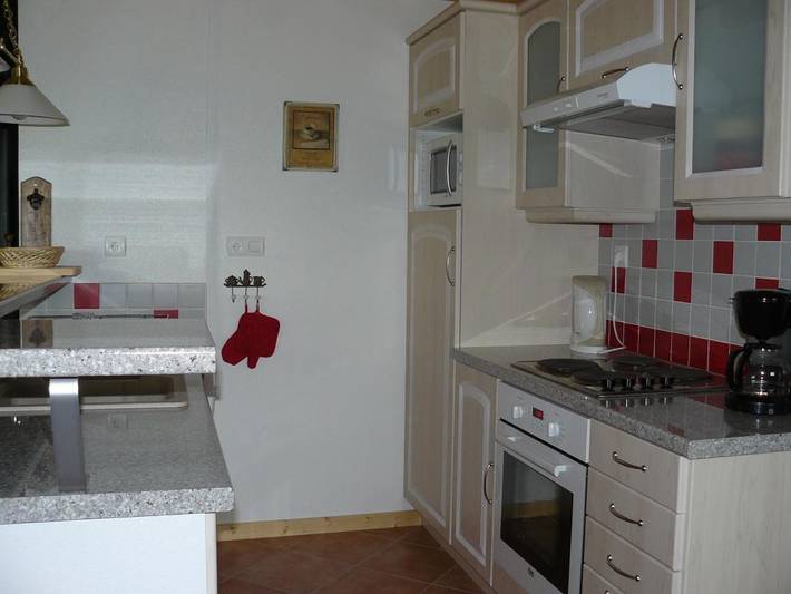 Gîte pour 7 personnes, avec terrasse et jardin dans Cascades du Hérisson - 3