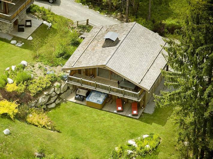 Ferienhaus für 6 Personen, mit Balkon/Terrasse und Terrasse sowie Garten und Sauna in Chamonix