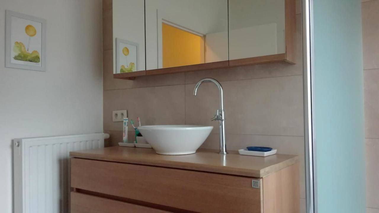 Deluxe Double Room in Bilzen, Hoge Kempen
