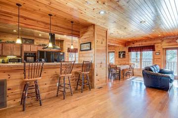 Log Cabin for 28 People in Gatlinburg, Sevier County, Photo 4