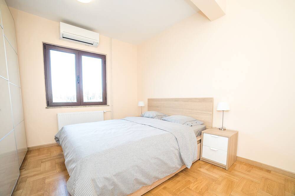 Ganze Wohnung, Geräumige und komfortable Wohnung in einer ruhigen Gegend, aber nah an alles! in Zadar Stadt, Zadar (Kommun)