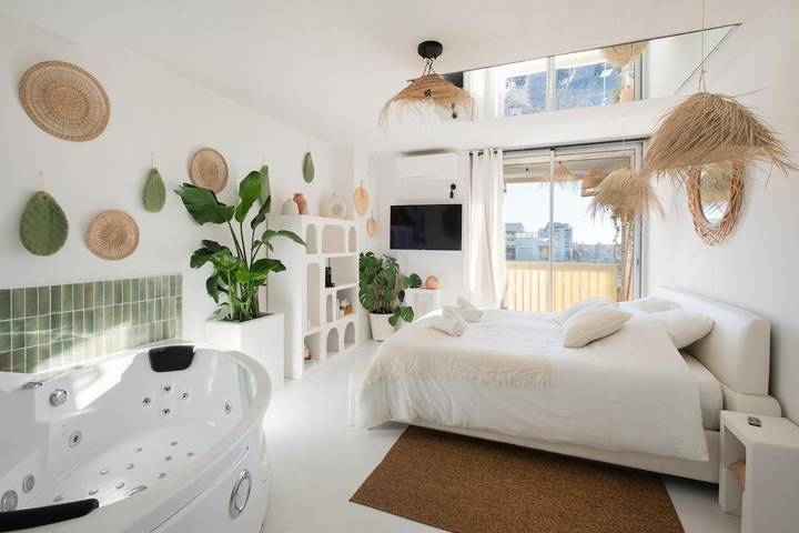 Appartement de vacances pour 2 personnes, avec balcon et jacuzzi à Mauguio