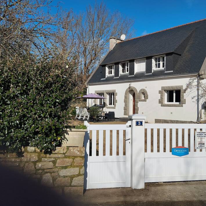 Location de vacances pour 6 personnes, avec Terrasse et Jardin à Plogoff