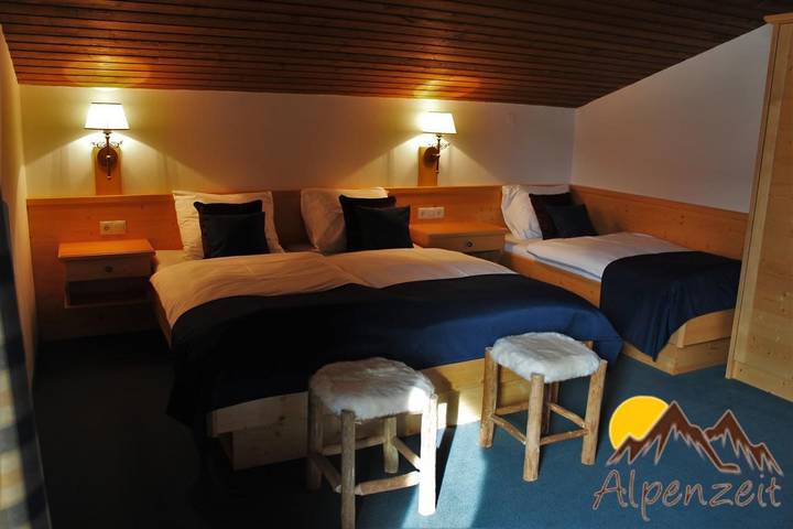 Mehrbettzimmer mit Dusche, Wc (2-4 Pers) in Flachau, Ski Amadé