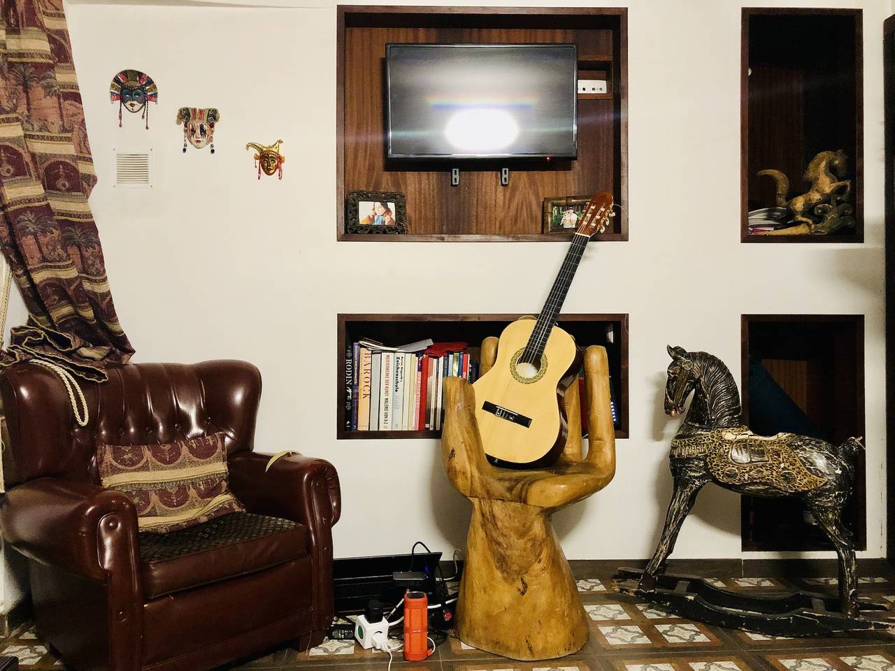 Cozy House Sleeps 2 with Pet Friendly Option in Lagos, Faro Distrikt